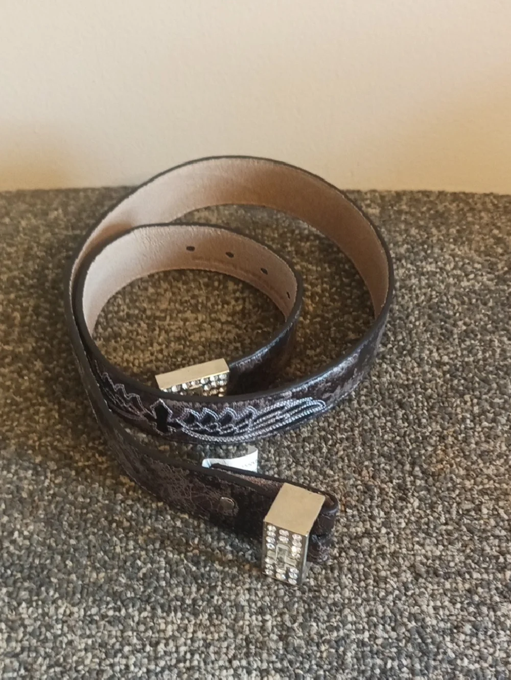 Women's Nocona Bling Embroidered Leather Belt With Rhinestone Cross Size L